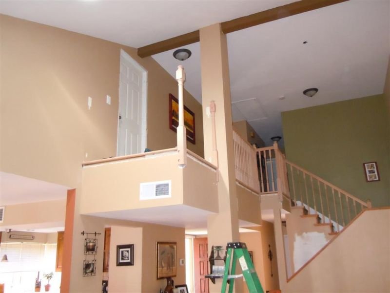 Banister 7