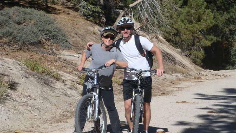 Jodi & Eric - Biking