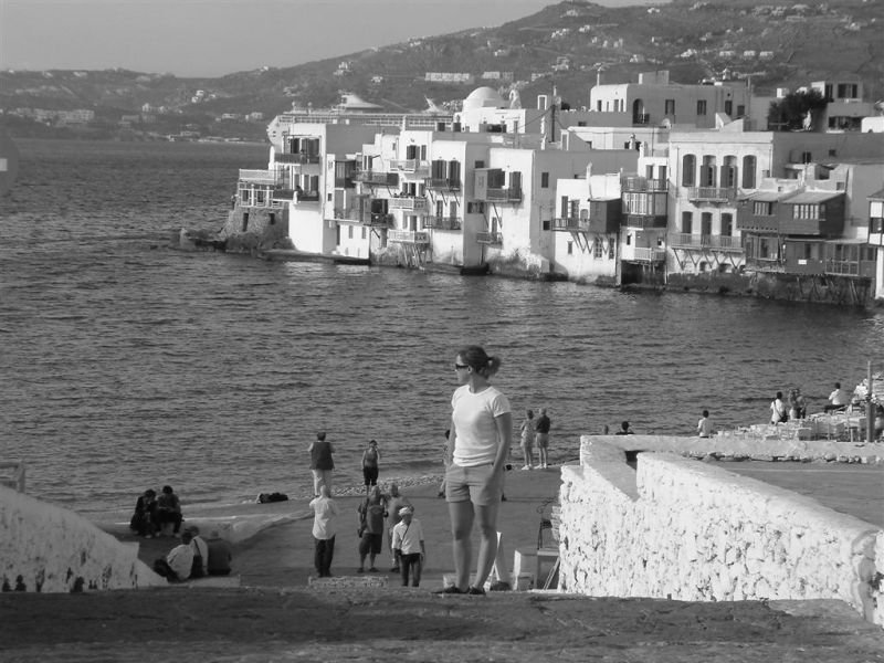 Jodi - Mykonos (B&W)