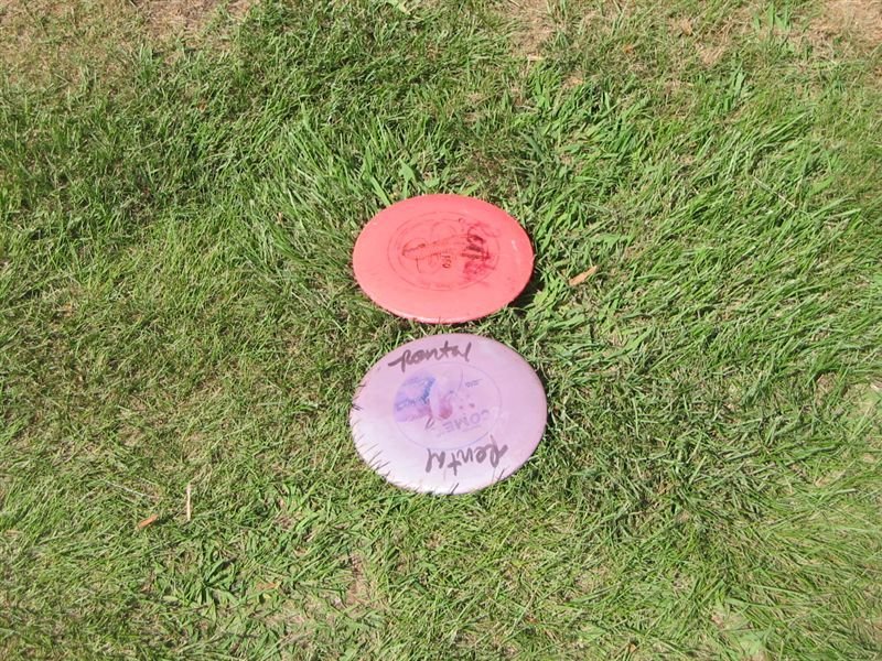 Ed & 

Britts Frisbees