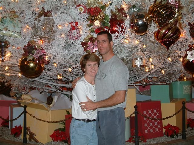 Patty & Mac 

- Xmas Tree at Disney